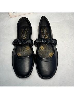Blowfish Black Slip-On Flats Classic Maryjane